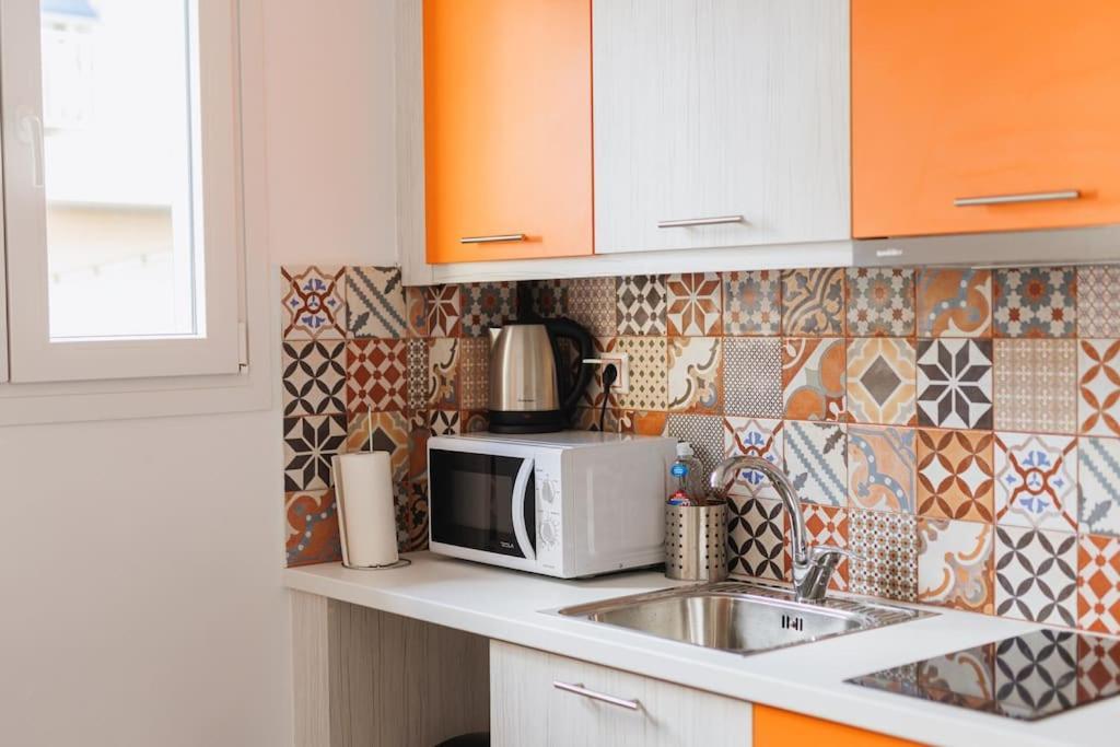 Apartamento Colourful Cosy At Panormou Metro Station