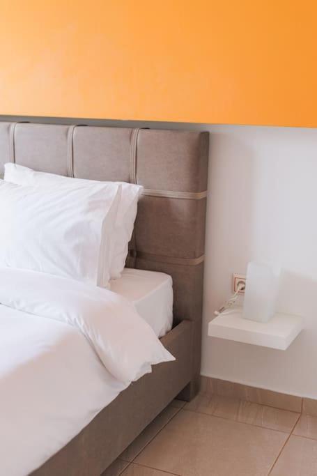 Apartamento Colourful Cosy At Panormou Metro Station Atenas