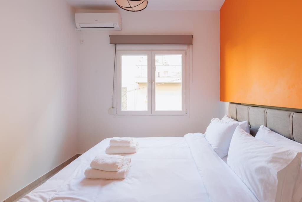 Colourful Cosy At Panormou Metro Station Apartment Athen